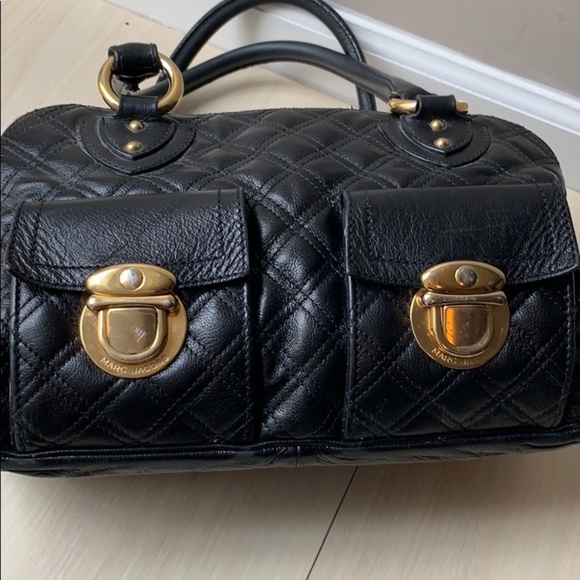 Authentic Marc Jacobs quilted chanel buckle bag - Picture 2 of 7